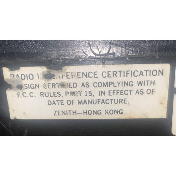 Vintage ZENITH ROYAL 1000 SIX‎ BAND SOLID STATE RADIO AM FM VHF Works Transistor - Picture 14 of 14